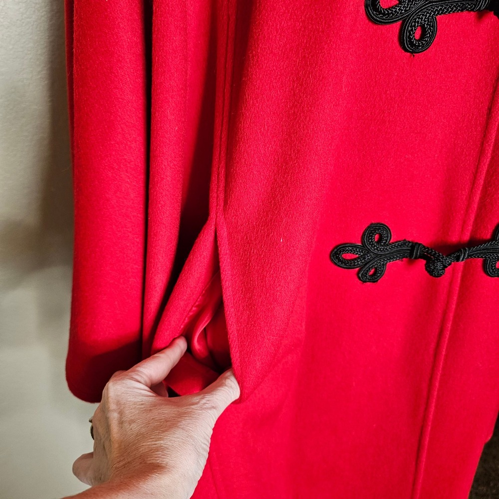 Vintage Red Wool Cape Coat Poncho Toggle Closure Collar Loring Large - Picture 5 of 16